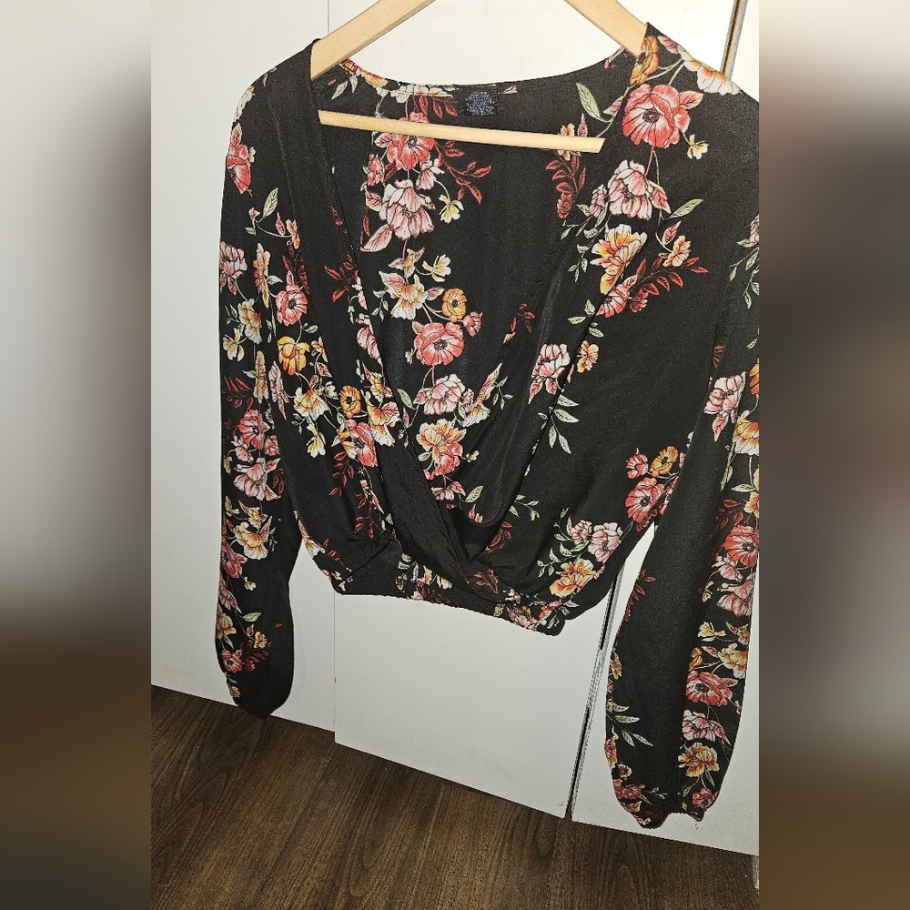 Floral Black Blouse